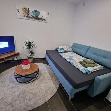 Exklusive Ferienwohnung In Lingen Holthausen 2Zim, 2Badez,Kueche,Balkon,Waschmaschine Екстер'єр фото